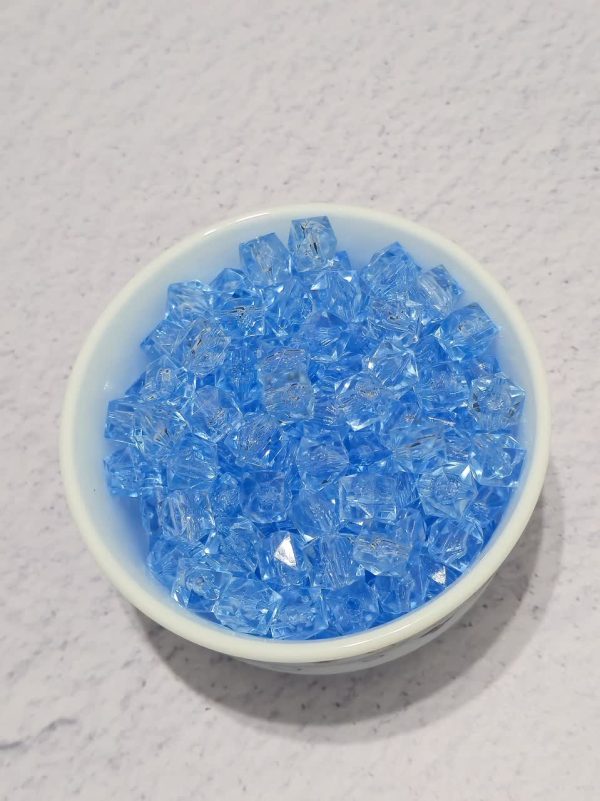 مکعب آبی آسمانی۱۰